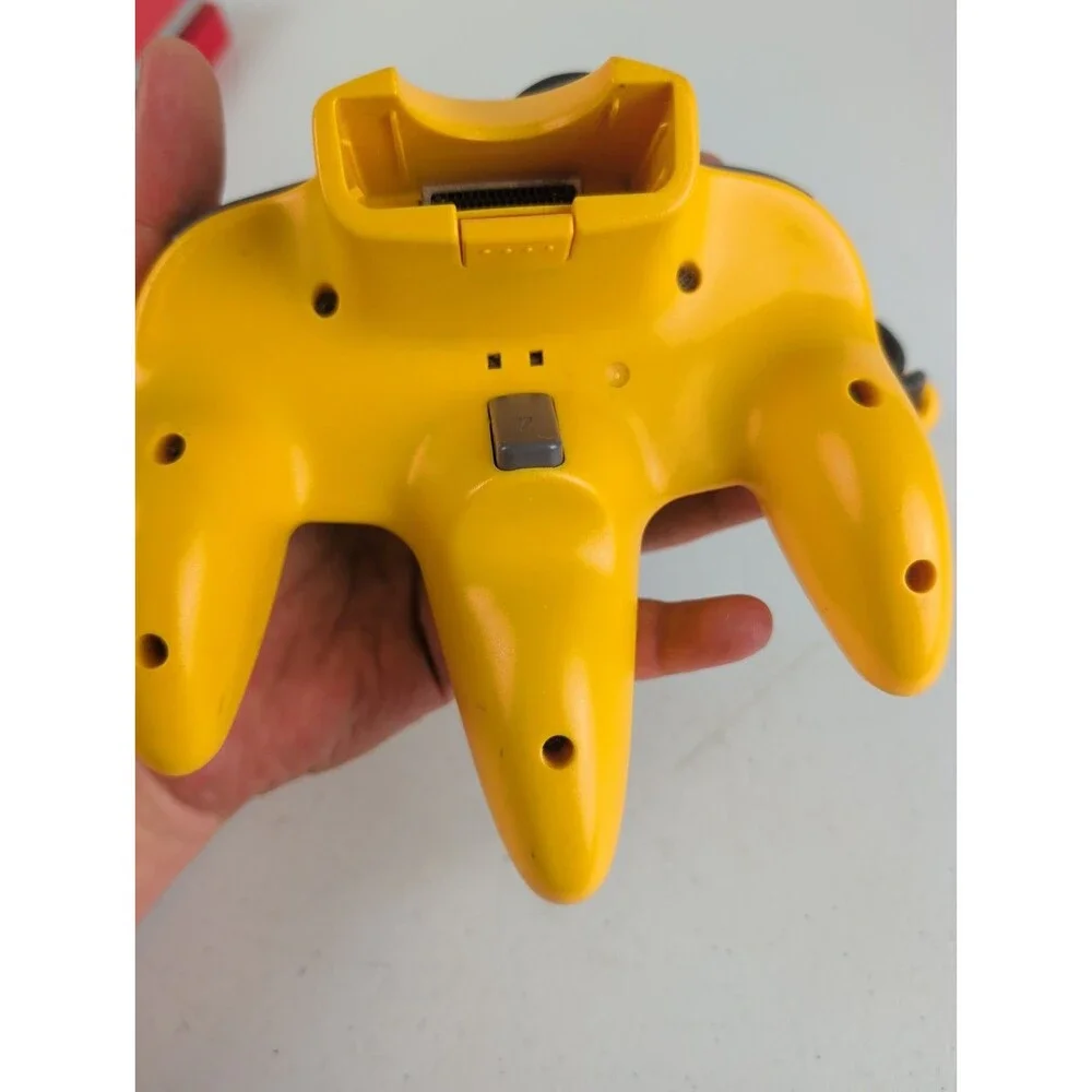 Nintendo N64 Wired Controller Yellow